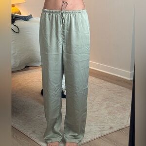 Uniqlo Sage Green Satin Wide Leg Pants Size Small